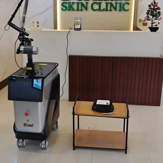 ✨🎄 Introducing QLaze+ at Dermax Skin Clinic! 🎄✨

This Christmas & New Year, we’re excited to gift 