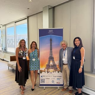 Cerrando un primer semestre de seminarios esta vez en Paris con nuestra querida IAT.
Actualización d