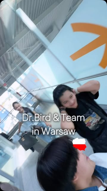 Dr.Bird & Team in Warsaw🇵🇱✨ #หมอเบิร์ด #หมอเบิร์ดปลูกผม #ปลูกผมหมอเบิร์ด #ปลูกผมผู้หญิง #poland