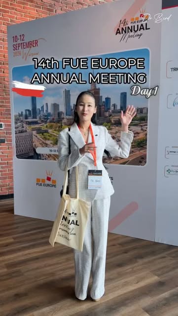FUE EUROPE ANNUAL MEETING DAY 1 

พญ.กชมล มโนนุกุล ว.36882
แพทย์เฉพาะทางผิวหนังรักษาโรคเส้นผมและการผ