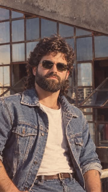 Vocês viram a trend dos anos 80? 👀 Agora eu quero saber: o que será que aconteceu com o cabelo dess