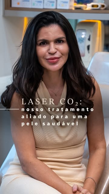 Você ainda pensa em rejuvenescimento só como rugas e flacidez?

Para a gente, cuidar do envelhecimen