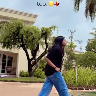 POV: Because your dermatologist has rhythm too. 😉💃