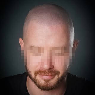 Une image rajeunie
L’effet rasé, bien plus qu’un simple style, est une véritable métamorphose. Il re