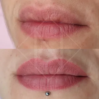 Micropigmentación de labios curada, muy natural, pero aportando un color más vivo a la mucosa. Con u