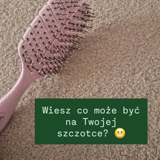 😅 To moja szczotka, której nie myłam… 2 tygodnie.
Nie wiem, czy bardziej mnie to bawi, czy przeraża