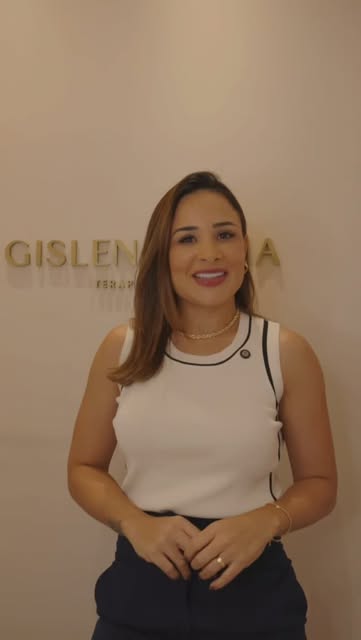 Existem, sim, tratamentos que realmente funcionam para queda de cabelo e calvície.

Mas existe algo 