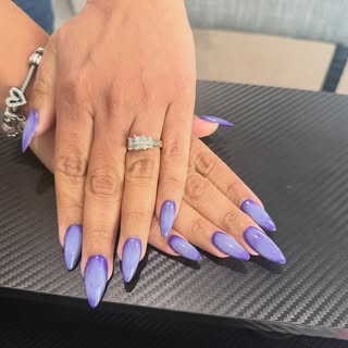 Nails by @kmglowstudio_