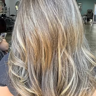 #LuxuryHair
#HighEndSalon
#LuxuryBeautyBrand
#SalonSuccess
#BeautyBusinessOwner