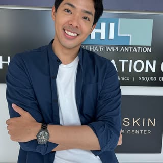 ฝันถึงผมที่หนานุ่มเต็มหน้ามือไหม? ค้นพบพลังของ GFC ที่ DHI Thailand:
✅ ดีกว่า Growth Factor Therapie