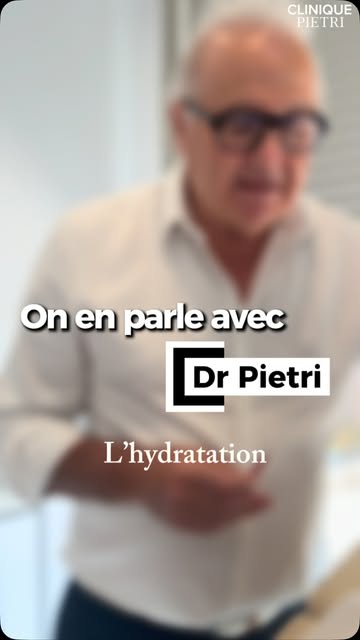 L’été laisse de beaux souvenirs… mais aussi parfois une peau déshydratée, terne et fragilisée par le