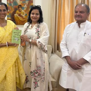 Met Dermatologist Dr Deepali Bhardwaj, who has recently written ‘The Complete Skin Care Guide’ - goo