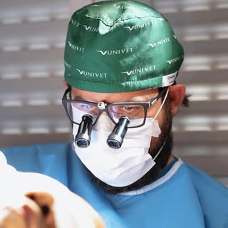 “Quero fazer o transplante capilar, mas tenho medo de sentir dor…”

Essa é uma das dúvidas mais comu