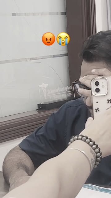 POV: Your GenZ patient’s “medical concern” is that her text got left on read 😭📱 Doctor, please dia