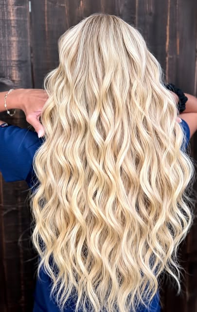 Refresh your look at Beene & Company Salon in Hurst, TX. From beautiful hair colour and highlights t