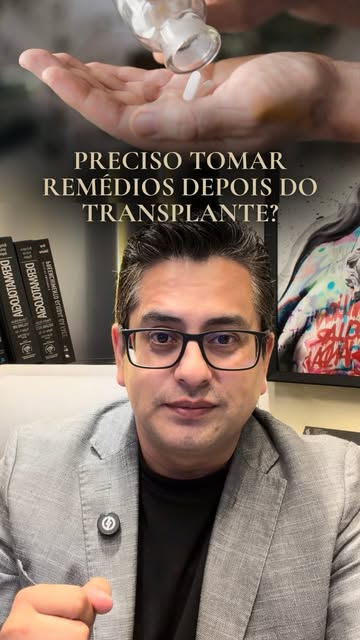 O transplante capilar e o tratamento da calvície têm objetivos diferentes.

O transplante redistribu