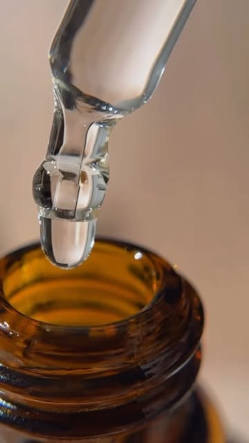 Oddly satisfying. Seriously good for your hair. ✨

The Hair Growth Routine: cleanse, condition, acti
