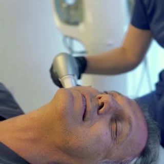 A little maintenance goes a long way!

Ultraformer HIFU targets the lower face and neck — a quick, w