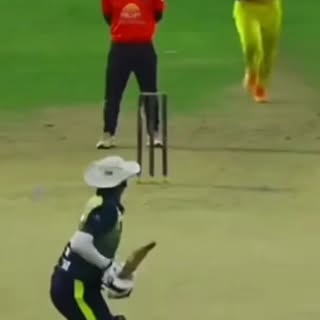 The subtle art of not giving away runs #fastbowling❤️