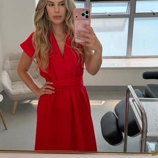 OOTD Self Employed Doctor Edition! 

Happy Friday everyone 🤍❤️
