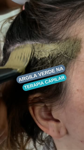 🟢 Argila verde é muito mais do que uma máscara para o couro cabeludo.

Sua principal característica