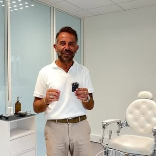 La question qui revient le plus souvent est de savoir si votre Tricopigmentation aura totalement dis