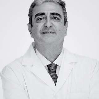 Desde Top Doctors lamentamos profundamente el fallecimiento del Dr. Ramón Ruiz Mesa, reconocido ofta