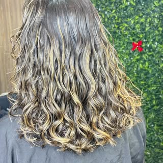 Morena iluminada: a sofisticação da sutileza 🤎🍯