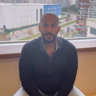 Our valued patient from Germany 🇩🇪

After his 5,010-graft treatment, we are truly grateful for the