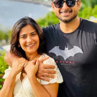 Happy birthday 🌸to my most favourite person 💝🎂✨🧿🌹
to the most wonderful man who has filled my l