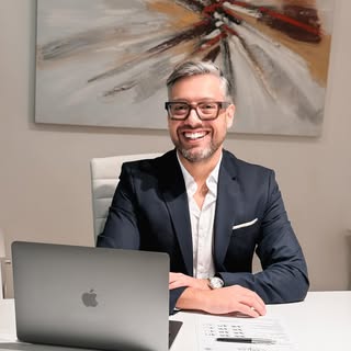Sufrís caída de cabello?

Si la respuesta es Sí, seguramente padezcas algún tipo de
ALOPECIA.

No pi
