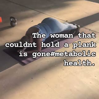 The woman who couldn't hold a plank is gone. She was replaced by the woman who refused to quit. 💙 #