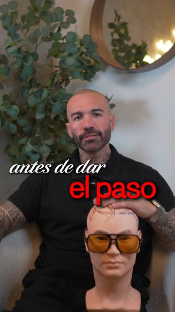 Soy Francis 👋, especialista en micropigmentación en Sevilla.

Me formo constantemente en las técnic