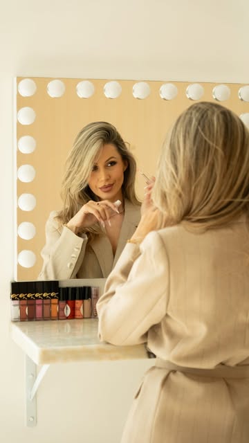 Visiting my favorite @glow_by_julie at @estemedicalgroupuae for some pampering and guaranteed glow �