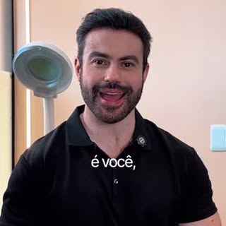 Queda capilar não é só um problema estético é um sinal de que algo no seu organismo ou no couro cabe