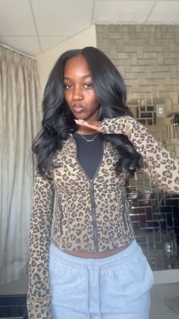 Baby she buggin’…in body wave 👑  #trending #Bodywave #bussdown
