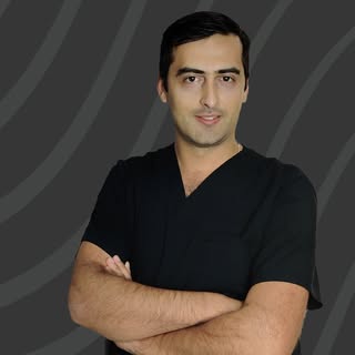 ⚪Meet Dr. Mikhail Avdoyan, a hair transplant surgeon who has been working in the field of hair trans