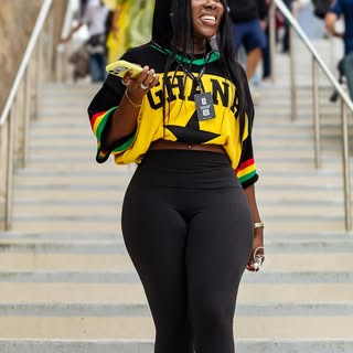+233 girl 🇬🇭 

It’s amazing how football has an interesting way of bringing us all together and al