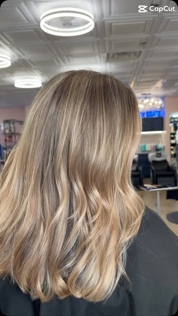 She wanted brighter, but still soft enough to feel like her 🤍
A little dimension, a little glow, an