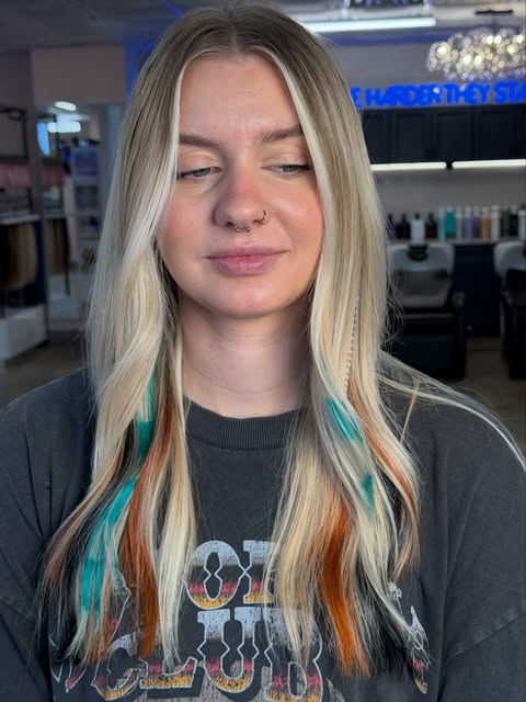 Cowboy calico 🩵🧡🖤🤍

The coolest part? We created this with @bbhairpro extensions only. Strategic