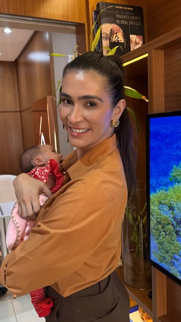 Quando começar a ir na consulta com o Dermatologista para evitar o envelhecimento precoce?
A Luna Ma