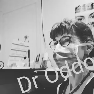 Assistante Dr Oddou

#medecineesthetique #estheticmedicine #chirurgieesthetique #estheticsurgery #in