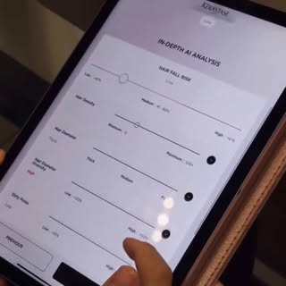 ✨ INTRODUCING THE FUTURE OF SCALP & HAIR DIAGNOSIS ✨

Meet the Kérastase K-Scan — your personalised,