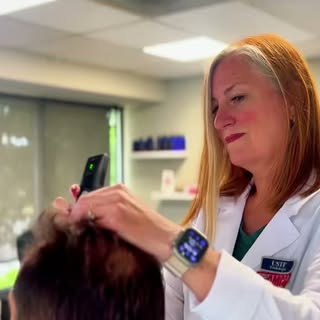 Coming this August: ScalpEd 101 🌿
A one-on-one scalp health consultation — real analysis, real answ