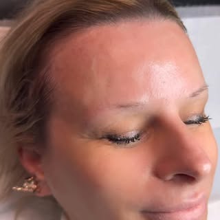 • Are you struggling with your eyebrows every morning ?
• Are you tired of daily attempts that end u
