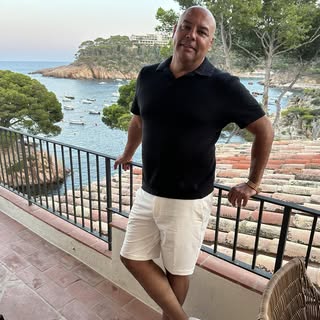 Calentando motores para iniciar vacaciones. With Love from Costa Brava.