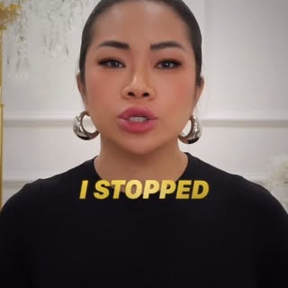 I stopped doing microblading.
Not because it’s trending out—
but because of how skin behaves over ti