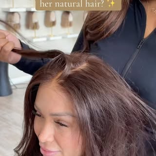 Be honest… would you know this was a wig? 👀

A natural-looking wig is all in the details. The part,