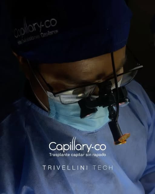 Cada procedimiento empieza con precisión, planificación y experiencia. ✨

Detrás de cada trasplante 
