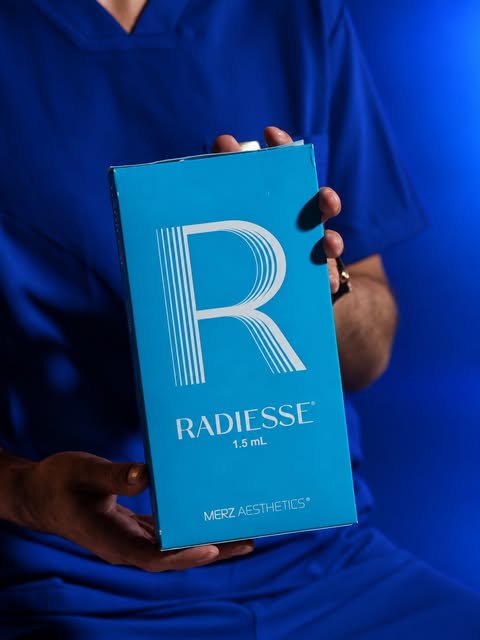 Firmeza que se nota. Belleza que evoluciona. ✨

Radiesse® estimula la producción de colágeno y ayuda